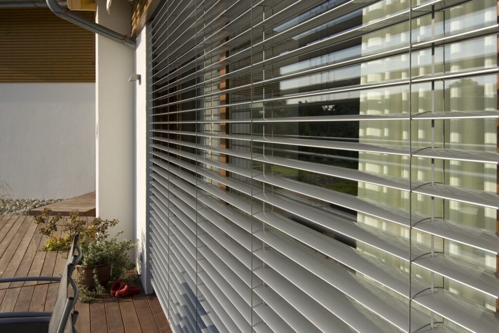 Żaluzje fasadowe